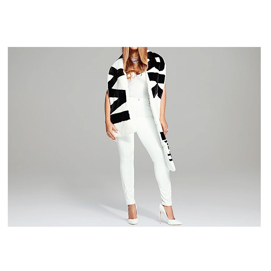 アディダス ADIDASIVY PARK FAUX FUR SCARFアイビーパーク フェイクファースカーフWHITE/BLACK(ホワイト/ブラック)メンズ アディダス ADIDASIVY PARK FAUX FUR SCARFアイビーパーク フェイクファースカーフWHITE/BLACK(ホワイト/ブラック)メンズ