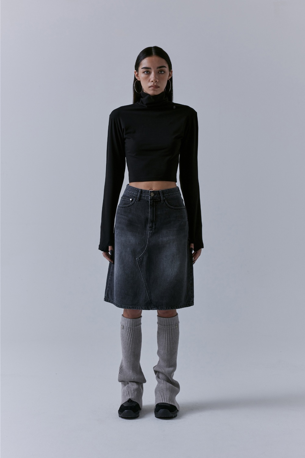 TREEMINGBIRD】 HIGE-NECK FINGER HOLE LONG SLEEVE : BLACK 【公式通販】