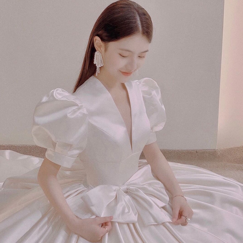 ドレス 衣装 ウエディングドレス 披露宴ドレス 半袖 パフスリーブ Vネック ロングドレス ウエストリボン 切り替えデザイン フレア 切り替えデザイン ステージドレス 発表会 フレア かわいい