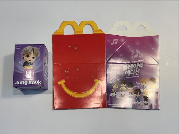 BTS マクドナルド コラボグッズセット Amazon.co.jp: btsマクドナルドコラボグッズセット : ホーム