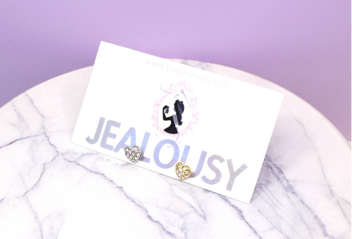 [レッドベルベットジョイ着用]bling miniイヤリング/韓国人気/韓国ファッション/芸能人着用/SNSで人気/韓国人気アクセサリー