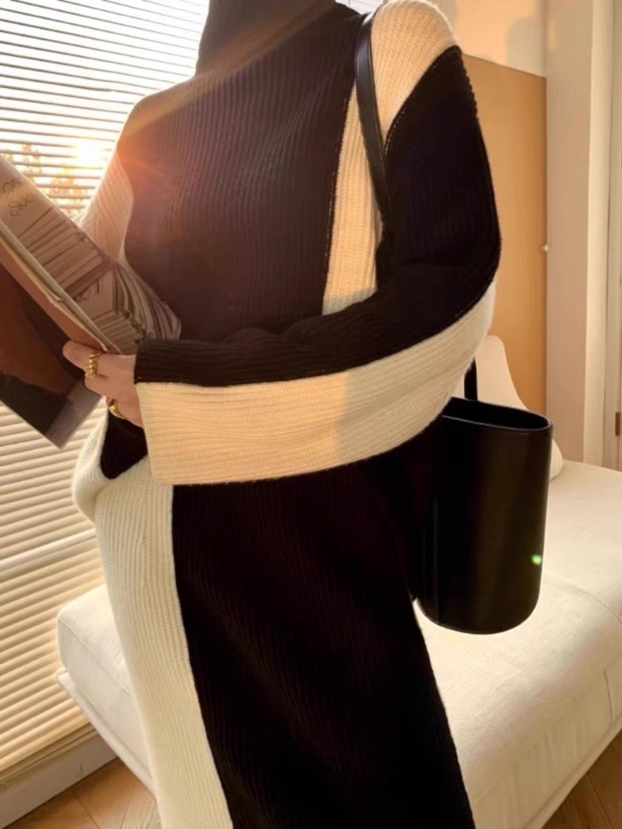 【セットアップ】バイカラー ハイネックニットセーター+ニットスカート コントラスト バイカラー ニット スカート セットアップ set up ニットアップ 上下セット レディース モノトーン 【セットアップ】バイカラー ハイネックニットセーター+ニットスカート コントラスト バイカラー ニット スカート セットアップ set up ニットアップ 上下セット レディース モノトーン