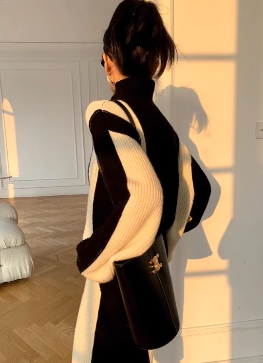 【セットアップ】バイカラー ハイネックニットセーター+ニットスカート コントラスト バイカラー ニット スカート セットアップ set up ニットアップ 上下セット レディース モノトーン 【セットアップ】バイカラー ハイネックニットセーター+ニットスカート コントラスト バイカラー ニット スカート セットアップ set up ニットアップ 上下セット レディース モノトーン