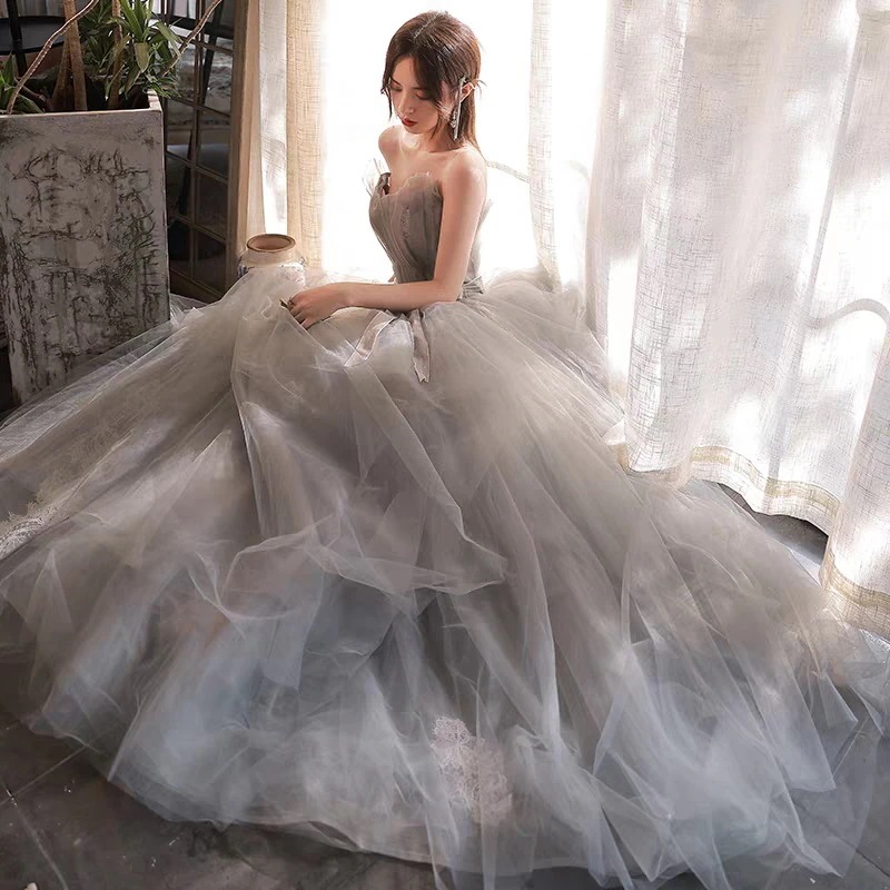 ウェディングドレス グレー パーティードレス トレーンライン 花嫁ロングドレス 簡約 結婚式 二次会 エレガント レース お呼ばれ 挙式 ウェディングドレス グレー パーティードレス トレーンライン 花嫁ロングドレス 簡約 結婚式 二次会 エレガント レース お呼ばれ 挙式