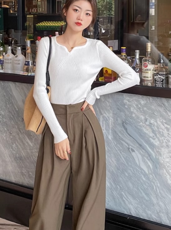 レディース トップス カットソー ニット Vネック タイト 細身 フェミニン かわいい 大人可愛い きれいめ シンプル カジュアル 上品 おしゃれ かっこいい こなれ感 ラフ モード系 主役級 存在感 レディース トップス カットソー ニット Vネック タイト 細身 フェミニン かわいい 大人可愛い きれいめ シンプル カジュアル 上品 おしゃれ かっこいい こなれ感 ラフ モード系 主役級 存在感