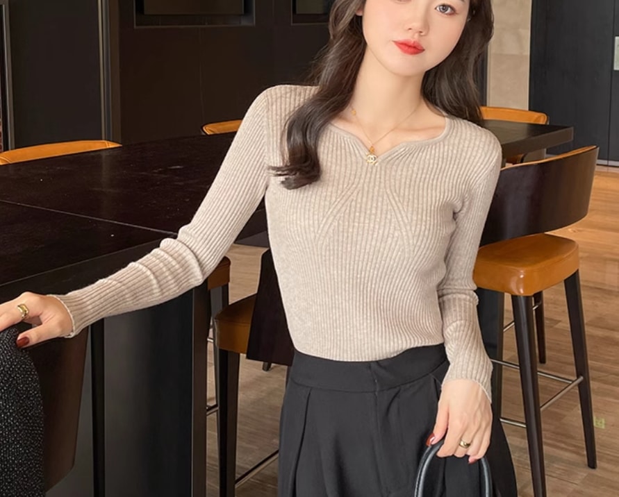 レディース トップス カットソー ニット Vネック タイト 細身 フェミニン かわいい 大人可愛い きれいめ シンプル カジュアル 上品 おしゃれ かっこいい こなれ感 ラフ モード系 主役級 存在感 レディース トップス カットソー ニット Vネック タイト 細身 フェミニン かわいい 大人可愛い きれいめ シンプル カジュアル 上品 おしゃれ かっこいい こなれ感 ラフ モード系 主役級 存在感