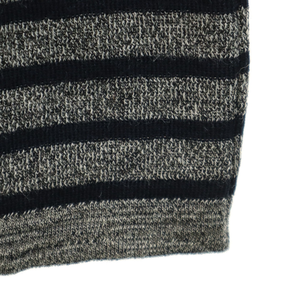 S.N.S. HERNING エスエヌエス ハーニング ボーダー柄 長袖 セーター S グレー メンズ 古着 S.N.S. HERNING エスエヌエス ハーニング ボーダー柄 長袖 セーター S グレー メンズ 古着