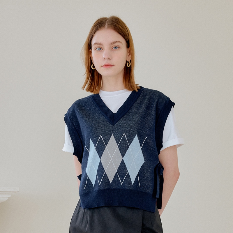 スリットダイヤモンドベスト(SLIT DIAMOND VEST) スリットダイヤモンドベスト(SLIT DIAMOND VEST)