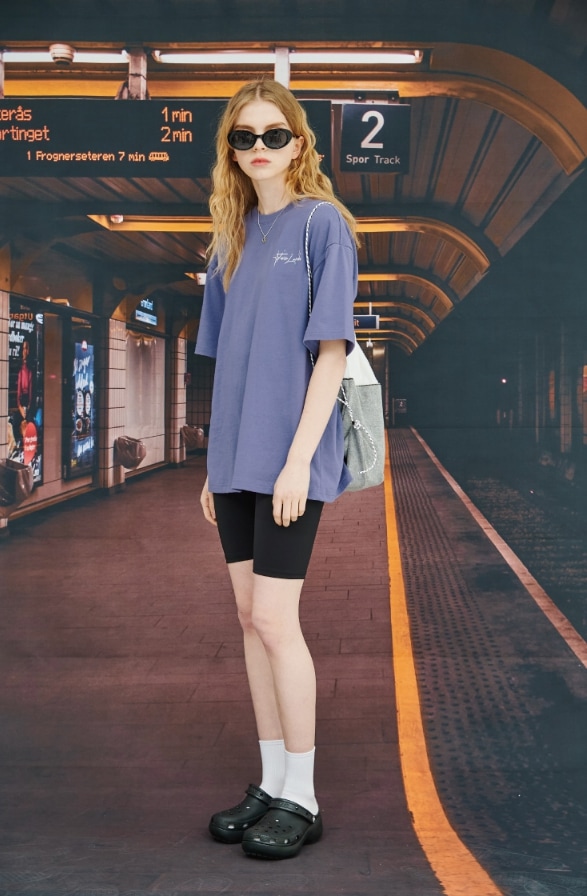 【CPGN STUDIO】Twin Leapers Embroidery Short Sleeve T-shirt CPGN STUDIO - Toys | Shop Online | MUSINSA