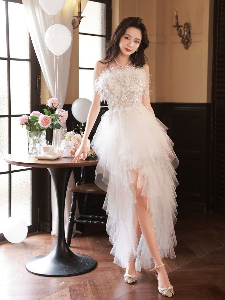 【 3日で出荷 】白いロングイブニングドレススカート 2024新しい高感度ドレス セレブライトラグジュアリーバースデープリンセスドレス パーティードレス ウェディングドレス 結婚式ドレス