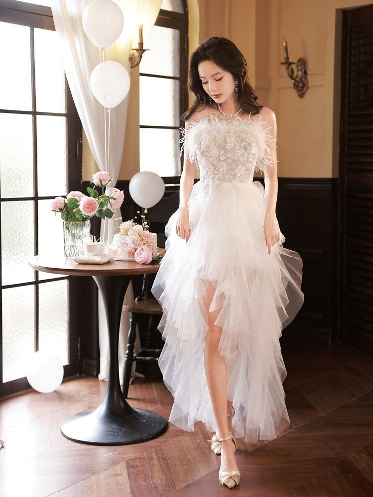 【 3日で出荷 】白いロングイブニングドレススカート 2024新しい高感度ドレス セレブライトラグジュアリーバースデープリンセスドレス パーティードレス ウェディングドレス 結婚式ドレス