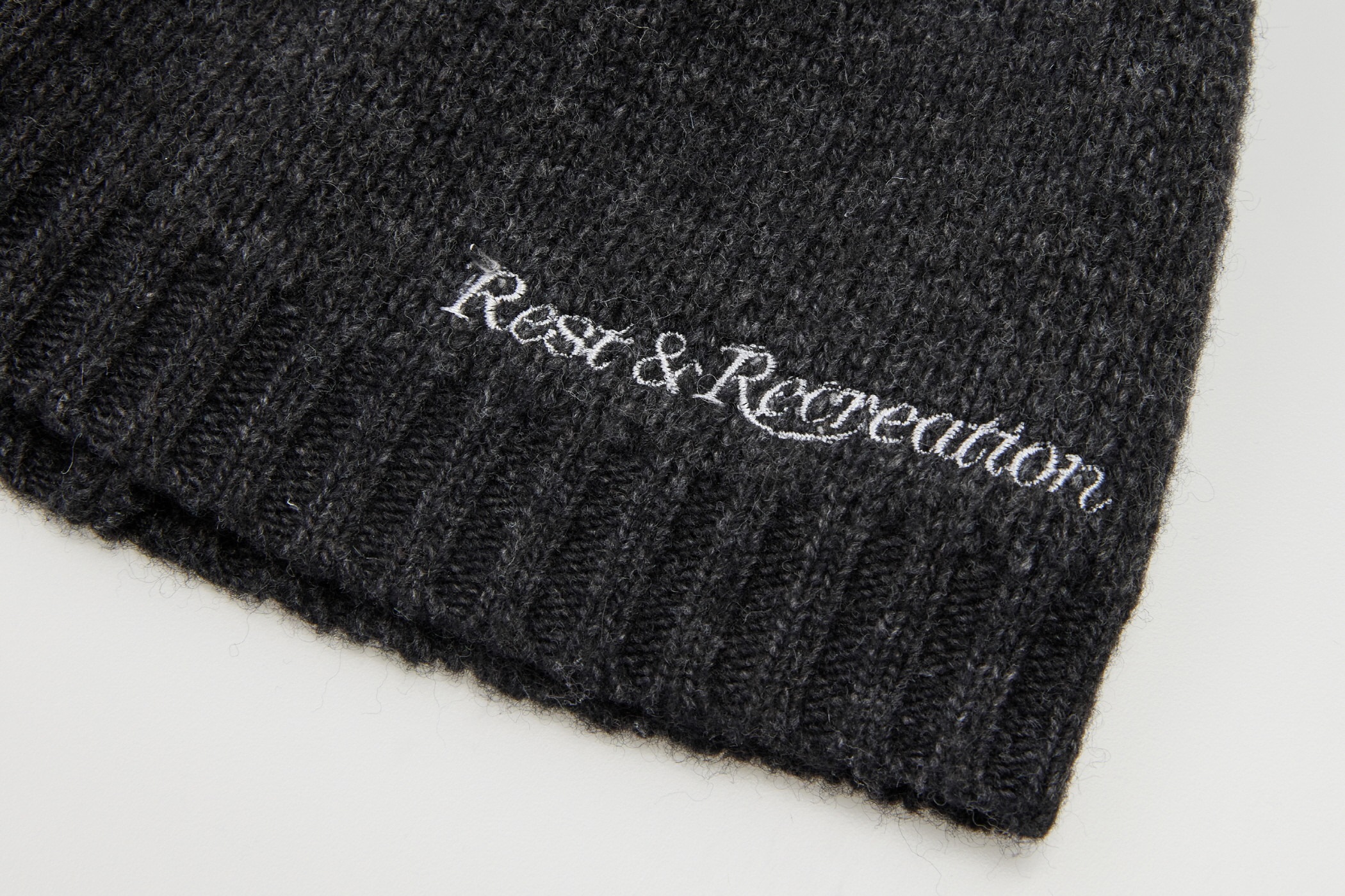 REST & RECREATION】 RR LOGO JACQUARD BEANIE : 3COLOR
