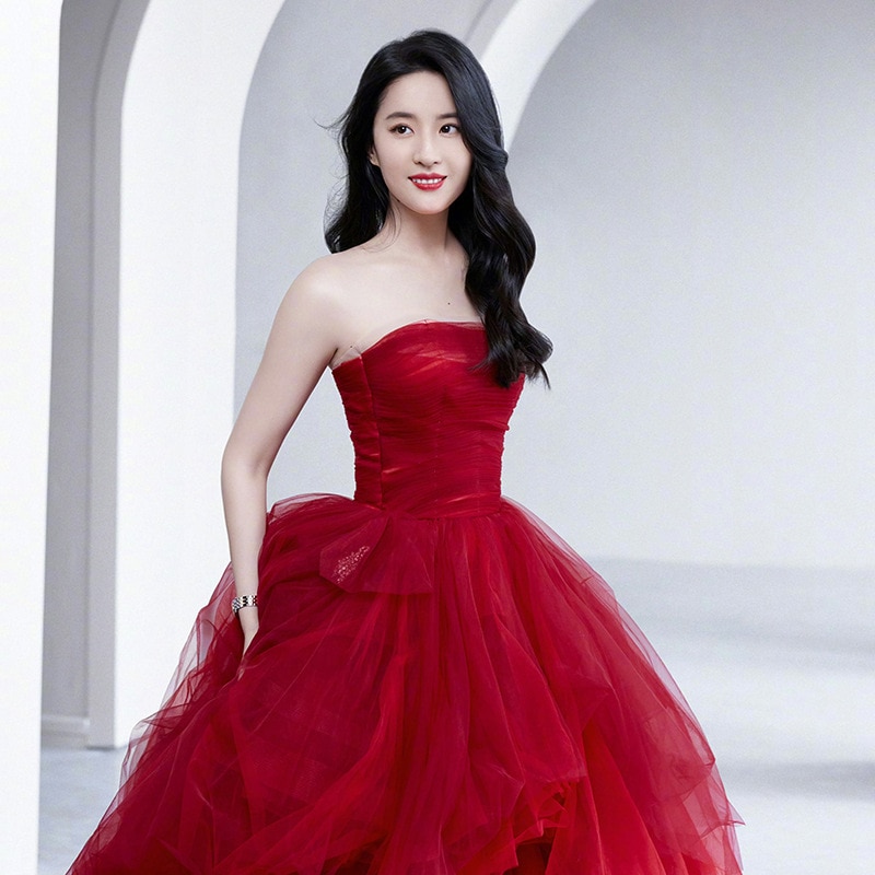 新婦 乾杯ドレス 高級 司会者 ウェディング 婚約