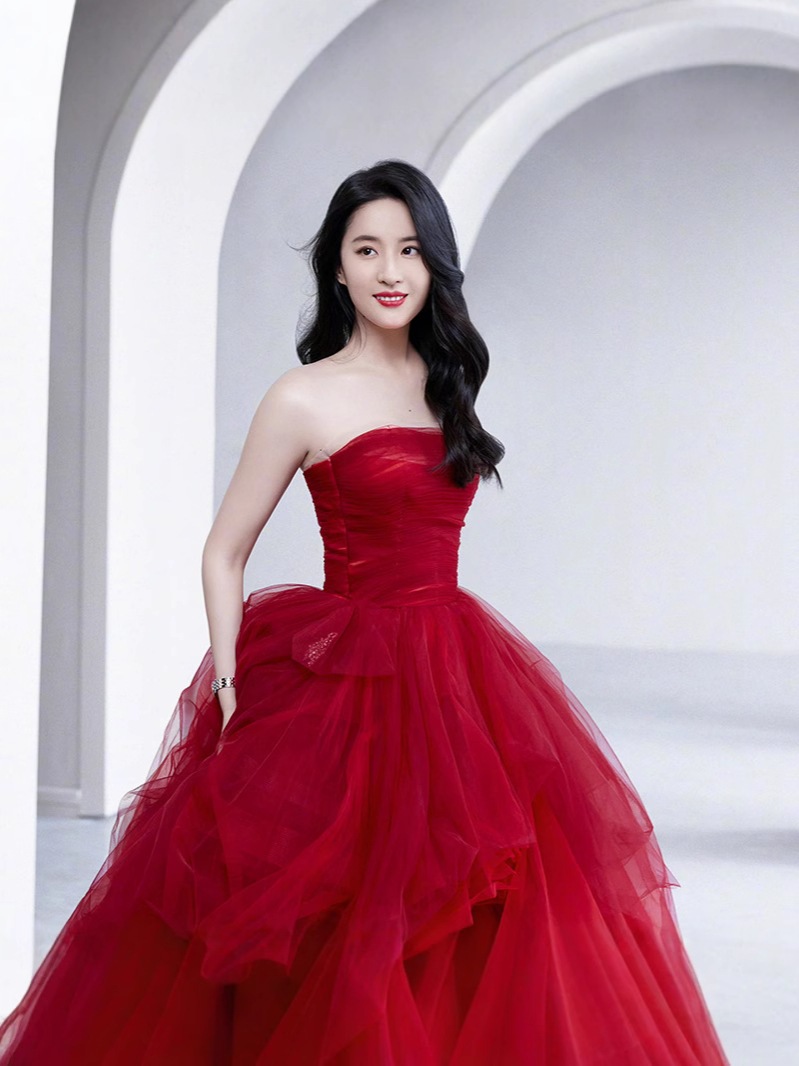 新婦 乾杯ドレス 高級 司会者 ウェディング 婚約