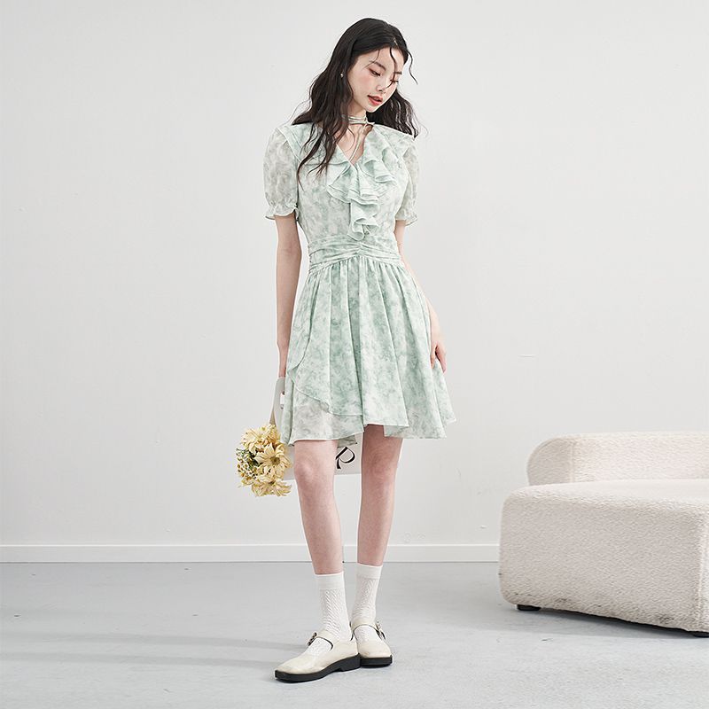 グリーン フレンチワンピース 2025年春夏新作 フラワープリント ペティート エンジェルシルエット ワンピース ワンピース レディース ロングワンピース ワンピース 夏 パーティードレス 韓国 ワン グリーン フレンチワンピース 2025年春夏新作 フラワープリント ペティート エンジェルシルエット ワンピース ワンピース レディース ロングワンピース ワンピース 夏 パーティードレス 韓国 ワン