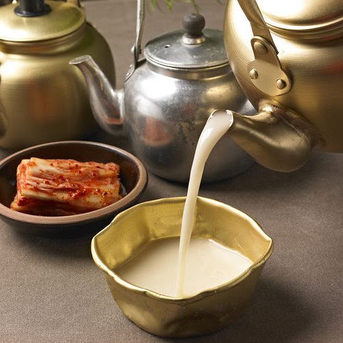 冷蔵便 麹醇堂 生 マッコリ 6度 700ml 12本 センマッコリ 食品 食材 冷蔵便 麹醇堂 生 マッコリ 6度 700ml 12本 センマッコリ 食品 食材