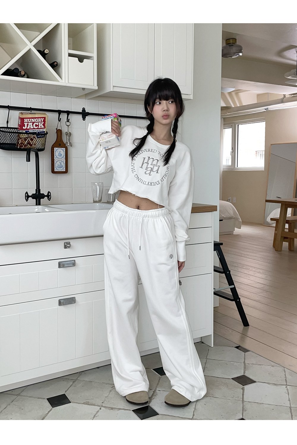[SET] CROP MTM WIDE PANTS SET UP 2色 新商品 韓国人気 女性服 韓国ファッション 学生ファッション デイリールック