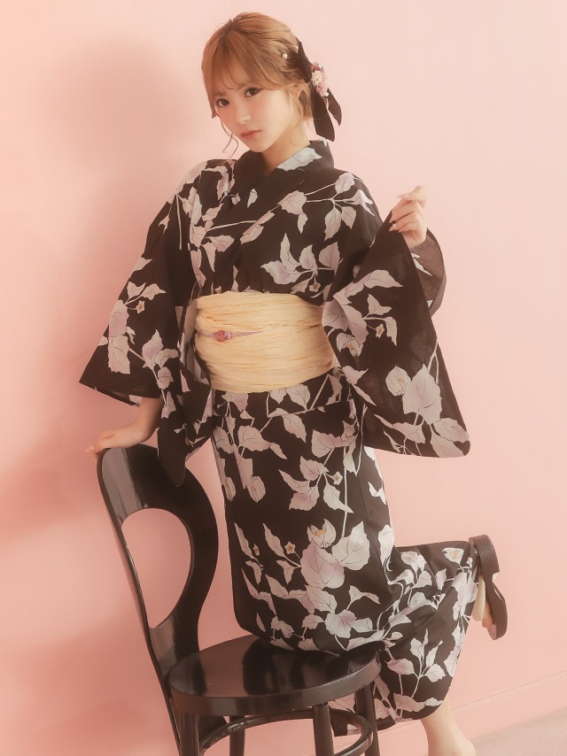 tika 浴衣セット レトロ ブラック片身変わりローズ 浴衣 選べる帯] レトロ ブラック片身変わりローズ 3点セット