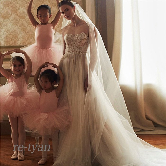 ウェディングドレス 白エンパイア ロングドレス 演奏会/お嫁さん/発表会/花嫁 ビーチフォート 挙式 ドレス パーティードレス 撮影/発表会 旅行シンプル