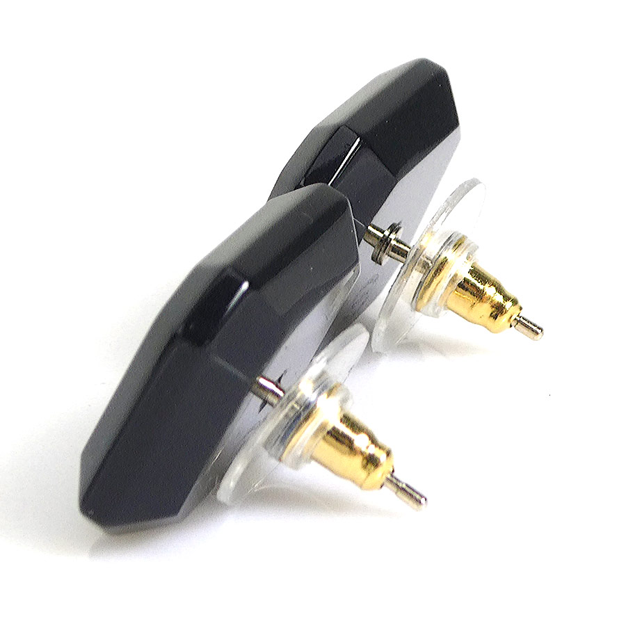 シャネル CHANEL ピアス ココマーク レジン/メタル ブラック/ゴールド レディース e59430i シャネル CHANEL ピアス ココマーク レジン/メタル ブラック/ゴールド レディース e59430i