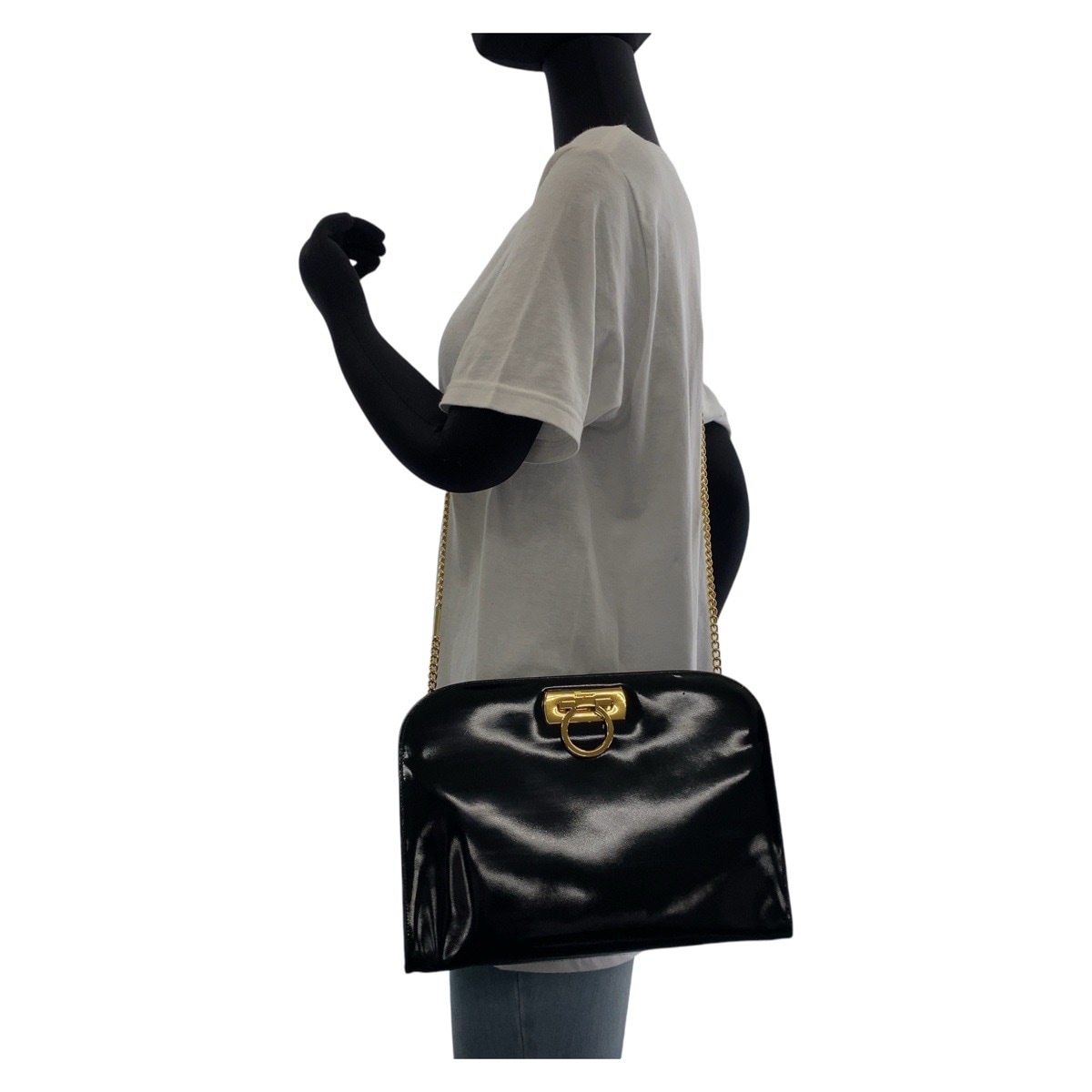 美品 ヴィンテージ ガンチーニ ブラック 黒 ゴールド金具 パテントレザー P21 0587 ショルダーバッグ クラッチバッグ レディース 503822 美品 ヴィンテージ ガンチーニ ブラック 黒 ゴールド金具 パテントレザー P21 0587 ショルダーバッグ クラッチバッグ レディース 503822