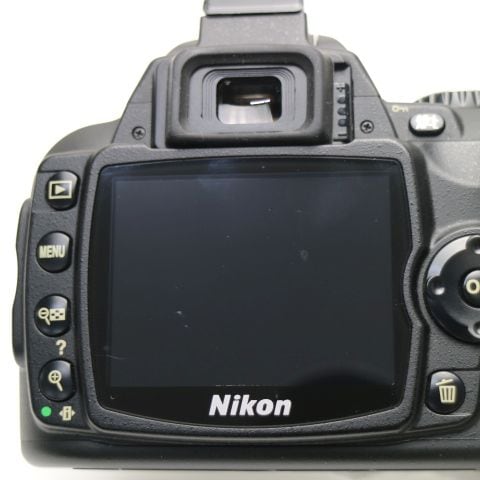 超美品 Nikon D40 ブラック ボディ Nikon デジタル一眼 112 超美品 Nikon D40 ブラック ボディ Nikon デジタル一眼 112