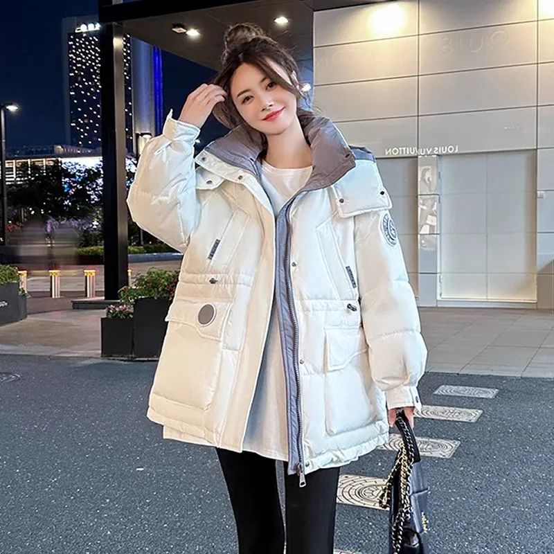 ダウン綿服女性2024年冬の新型ファッションゆるい中長タイプウエストフード付き綿服フード付きコートブーム ダウン綿服女性2024年冬の新型ファッションゆるい中長タイプウエストフード付き綿服フード付きコートブーム