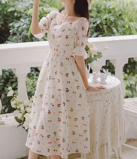 レディース ワンピース ミモレ ロング 半袖 ベルスリーブ スクエアネック Aライン フェミニン 刺繍 シフォン フリル ウエストマーク ハイウエスト 異国風 ボタン かわいい 大人可愛い きれいめ