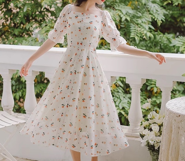 レディース ワンピース ミモレ ロング 半袖 ベルスリーブ スクエアネック Aライン フェミニン 刺繍 シフォン フリル ウエストマーク ハイウエスト 異国風 ボタン かわいい 大人可愛い きれいめ