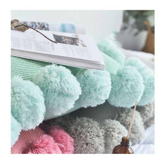 45x45cm クッション ニットクッション ソファークッション 背当て 腰当てクッション 正方形 座布団 洗える 北欧風 ポンポン付き 角型 透かし編み 抱き枕 カバー付き 中身付き おしゃれ ベッ 45x45cm クッション ニットクッション ソファークッション 背当て 腰当てクッション 正方形 座布団 洗える 北欧風 ポンポン付き 角型 透かし編み 抱き枕 カバー付き 中身付き おしゃれ ベッ