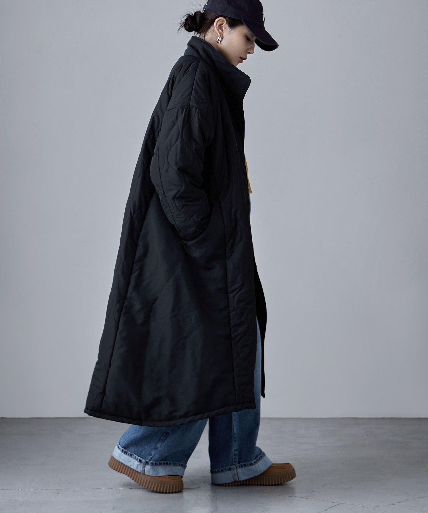 キルティング切替オフラインロングコート アウター コート ジャケット ロング キルティング 中綿 ビッグシルエット ハイネック スタンドネック ラウンドヘム Aライン オーバーサイズ ダウン風 キルティング切替オフラインロングコート アウター コート ジャケット ロング キルティング 中綿 ビッグシルエット ハイネック スタンドネック ラウンドヘム Aライン オーバーサイズ ダウン風