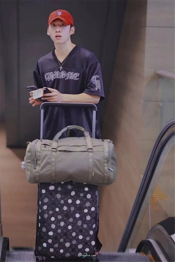 Qoo10] ルルレモン 新作On My Level Barrel