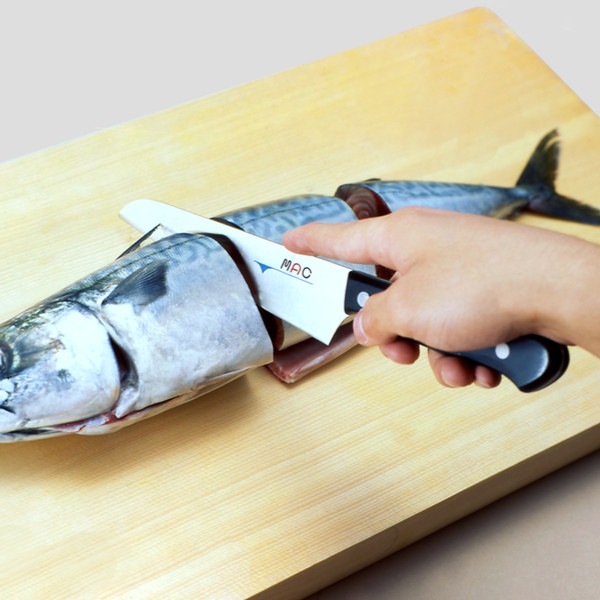 小三徳包丁 15cm MAC オリジナル包丁 日本製 三徳 包丁 料理包丁 キッチンナイフ おすすめ 3徳包丁 三徳庖丁 万能包丁 庖丁 ほうちょう 15センチ 文化庖丁 万能ナイフ 小三徳包丁 15cm MAC オリジナル包丁 日本製 三徳 包丁 料理包丁 キッチンナイフ おすすめ 3徳包丁 三徳庖丁 万能包丁 庖丁 ほうちょう 15センチ 文化庖丁 万能ナイフ