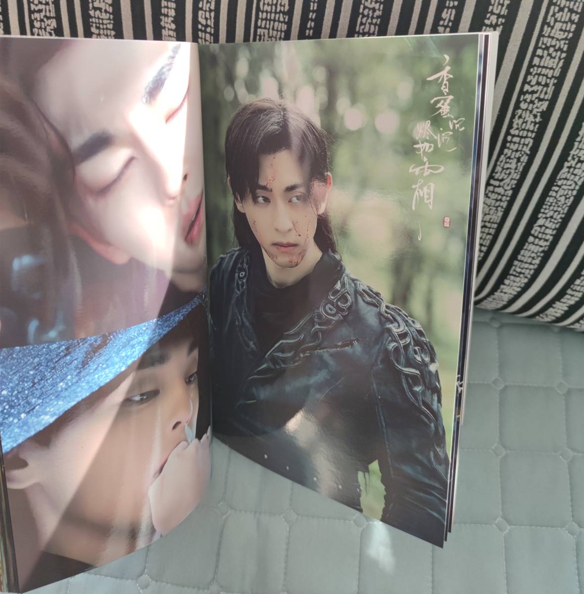 中国ドラマ『霜花の姫香蜜が咲かせし愛』旭鳳ソロ 鄧倫 ダンルン ファンブック 画集 A4写真集52p ポスター10枚 写真30枚 セット 中国ドラマ『霜花の姫香蜜が咲かせし愛』旭鳳ソロ 鄧倫 ダンルン ファンブック 画集 A4写真集52p ポスター10枚 写真30枚 セット