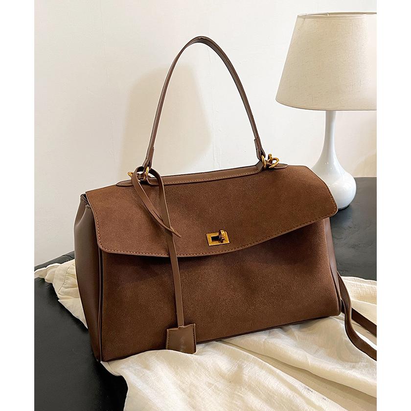 バッグ ハンドバッグ ショルダーバッグ スウェード風 2way 金具 ゴールド A4サイズOK 大容量 秋 冬 韓国 ファッション / ダブルひねり金具2wayスエード風バッグ