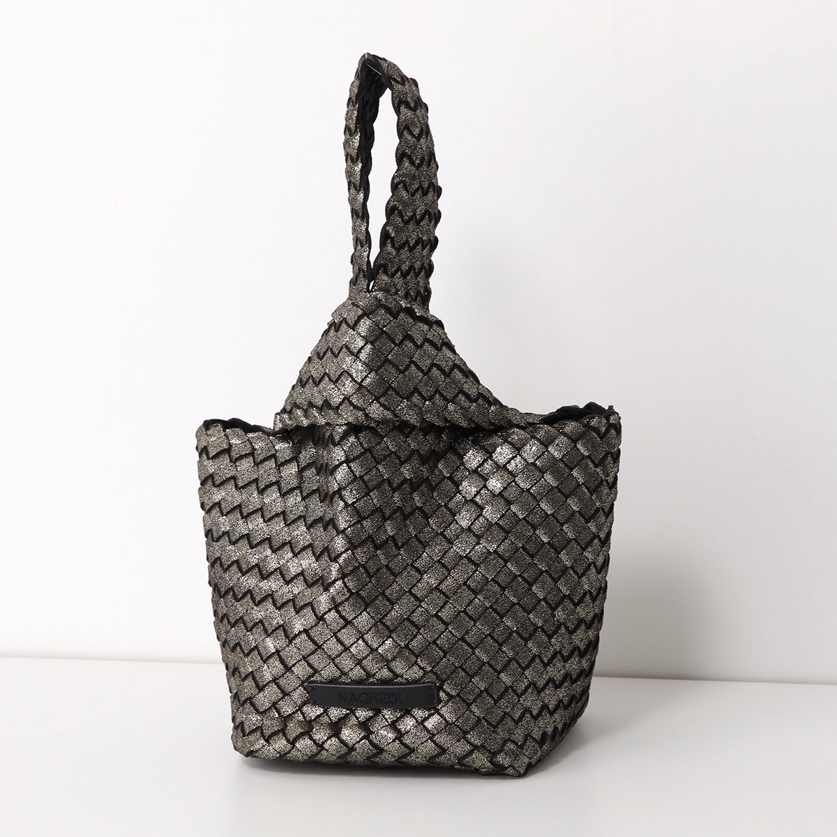 NAGHEDI ナゲディ ハンドバッグ Kyoto Clutch SN08040EF レディース ネオプレン メッシュ ワンハンドル 編み込み 鞄 カラー2色