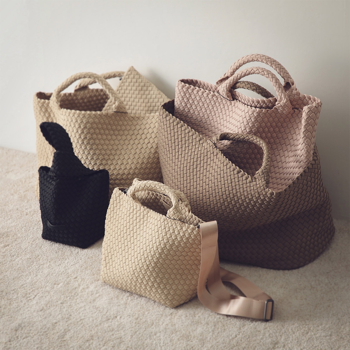 NAGHEDI ナゲディ ハンドバッグ Kyoto Clutch SN08040EF レディース ネオプレン メッシュ ワンハンドル 編み込み 鞄 カラー2色