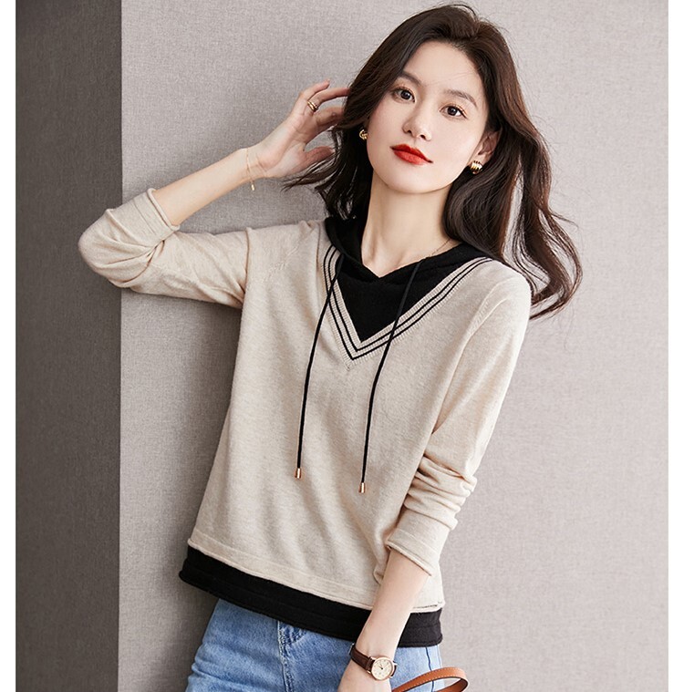 配色デザイン フェイクレイヤード フーディー トップス セーター プルオーバー 長袖 襟なし フード付き ニット 切り替えデザイン 伸縮性 かわいい 大人可愛い シンプル カジュアル 上品 おしゃれ