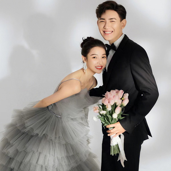 【急速出荷 2025年新作】ウェディングドレス ウエディングドレス グレー 灰色 前撮り ドレス カラードレス 演奏会 二次会 花嫁 ロング 前撮りドレス オフショル 花嫁 かわいい 二次会 オフショ 【急速出荷 2025年新作】ウェディングドレス ウエディングドレス グレー 灰色 前撮り ドレス カラードレス 演奏会 二次会 花嫁 ロング 前撮りドレス オフショル 花嫁 かわいい 二次会 オフショ