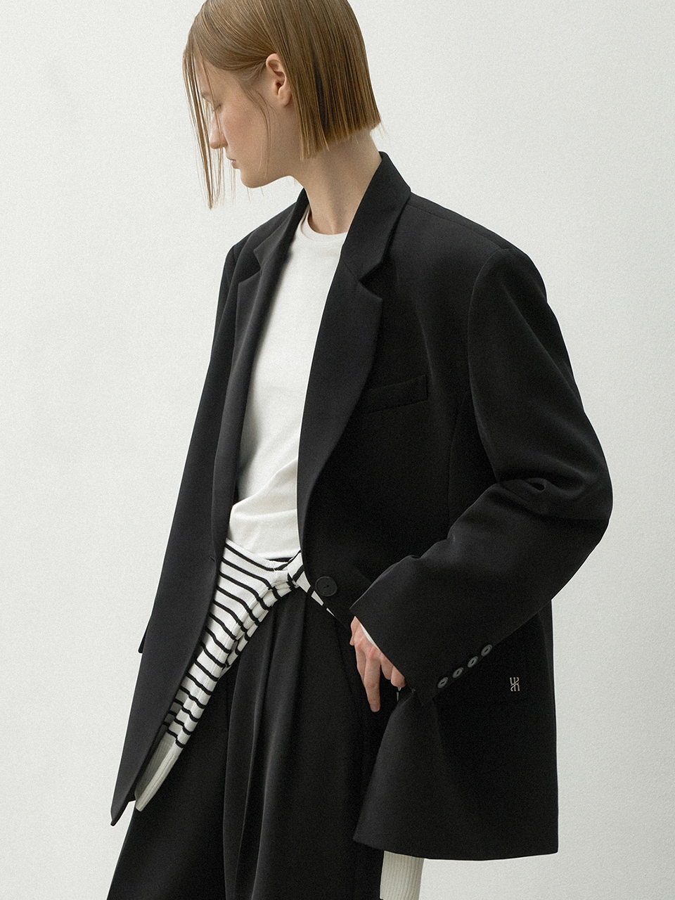 (JK-3015)ESSENTIAL WIDE SET-UP JACKET (JK-3015)ESSENTIAL WIDE SET-UP JACKET