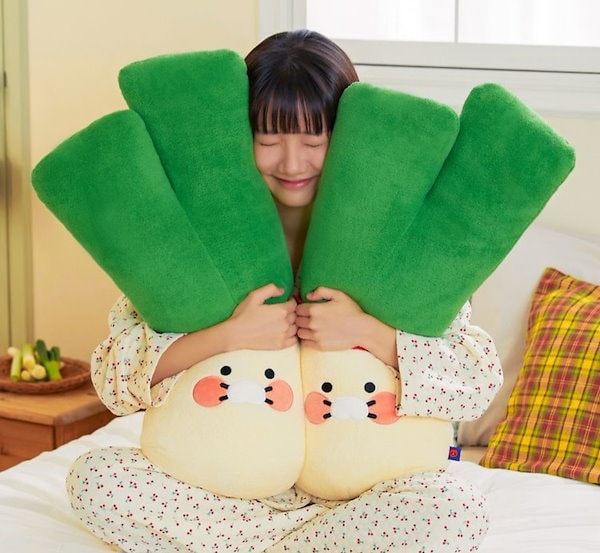 韓国限定！！ ちいかわ 抱き枕 ぬいぐるみ カカオフレンズ クッション ちいかわ 韓国限定 抱き枕 ぬいぐるみ カカオフレンズ