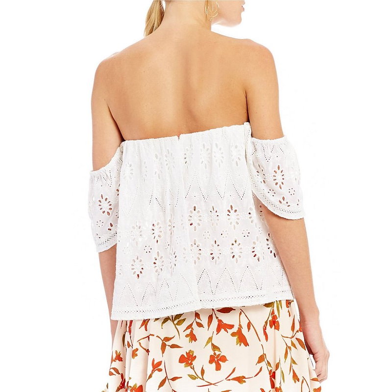 ラヴァーズフレンズ レディース トップス ブラウス・シャツ【Lovers + Friends Lifes A Beach Off-the-Shoulder Scalloped Lace Crop To ラヴァーズフレンズ レディース トップス ブラウス・シャツ【Lovers + Friends Lifes A Beach Off-the-Shoulder Scalloped Lace Crop To