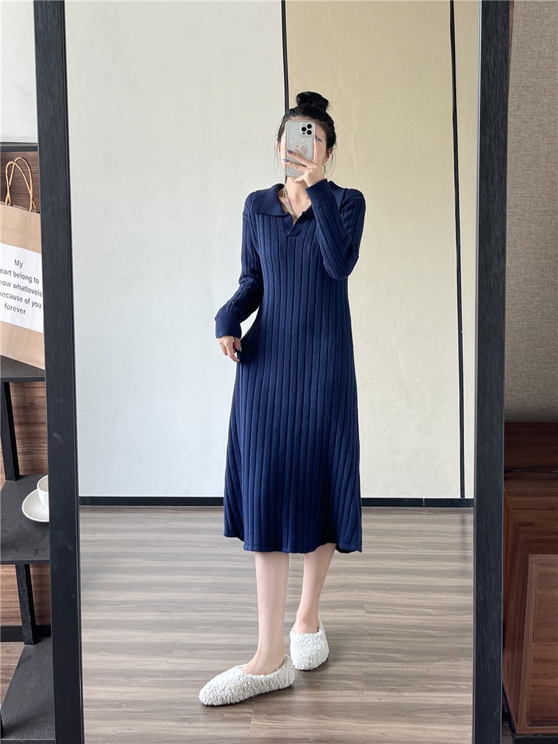 秋冬の新型はゆったりしていてやせた襟が厚くなっています