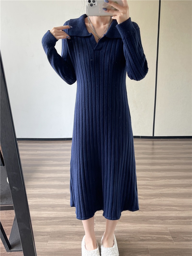 秋冬の新型はゆったりしていてやせた襟が厚くなっています