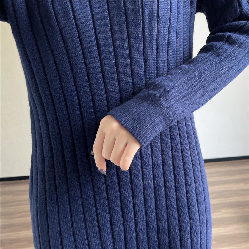 秋冬の新型はゆったりしていてやせた襟が厚くなっています