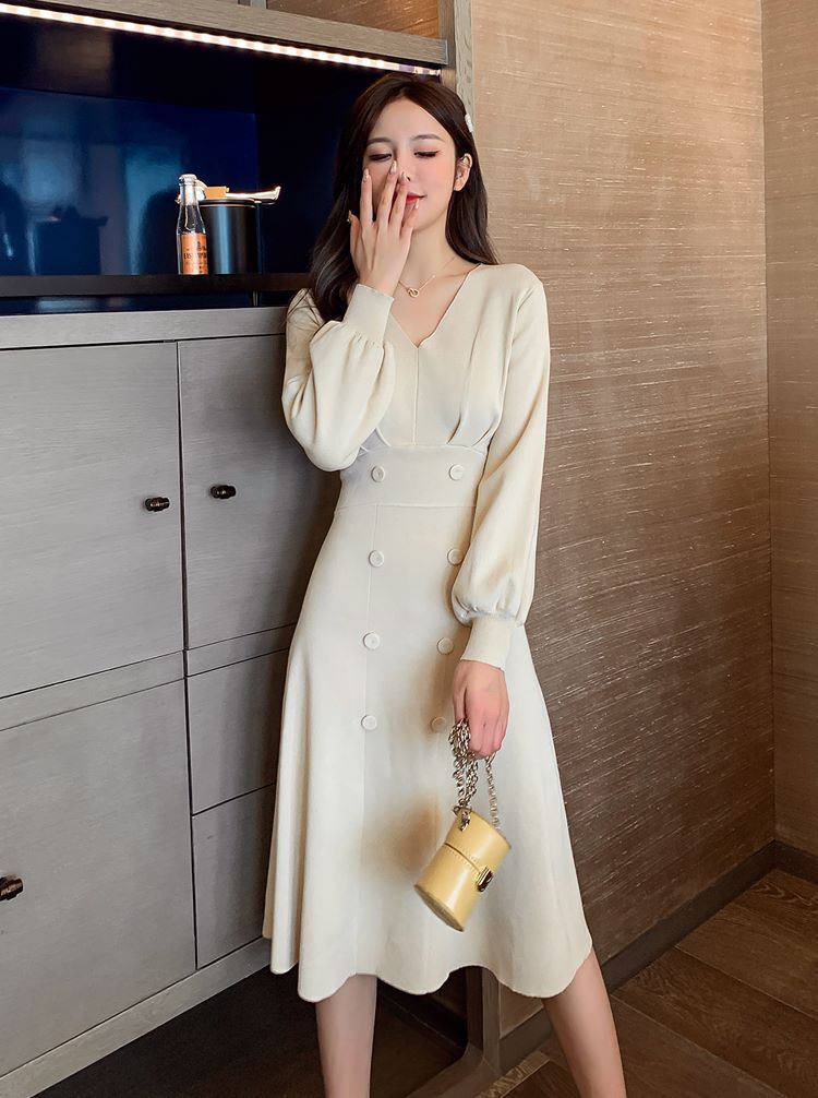 ニットワンピース レディース パフスリーブ ワンピース ワンピドレス 膝下 長袖 Vネック フレア きれいめ 大人 上品 おしゃれ お洒落 エレガント フォーマル 無地 春 秋 冬 レディース