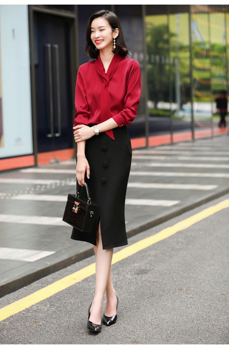 大安売りサテン ブラウス ボディスーツ レディース トップス シャツ とろみ Vネック ボウタイ 光沢 長袖 スリム リボン 大人可愛い きれいめ エレガント モテ 高見え ロングシーズン 大きいサイ