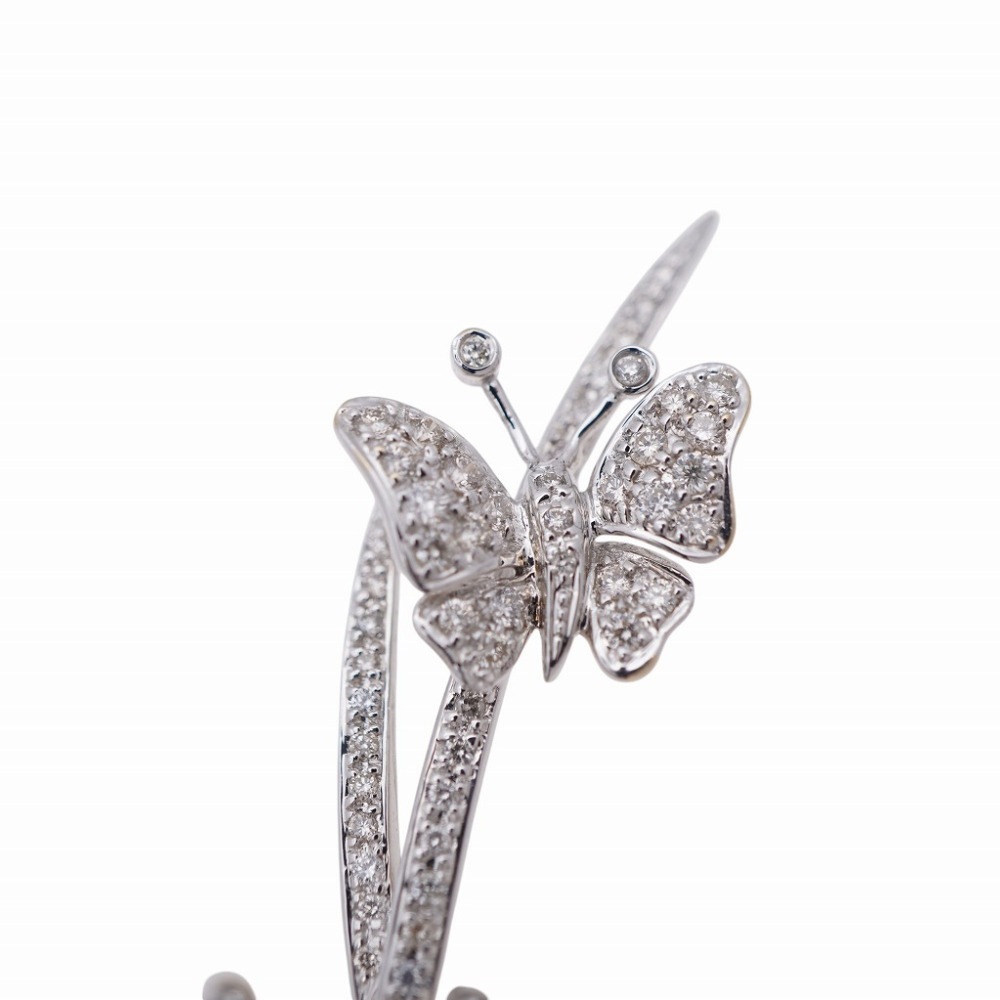 新品同様 バタフライモチーフ ダイヤ/ブラックダイヤ 1.98ct ブローチ K18ホワイトゴールド/ダイヤモンド/ブラックダイヤモンド ホワイトゴールド 1574【中古】 レディース