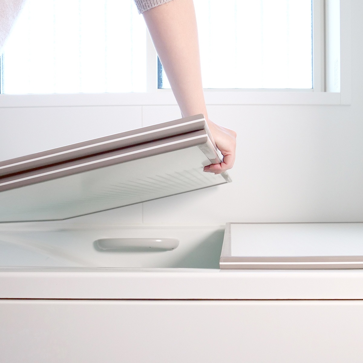 風呂ふた 組み合わせ 軽量 カビの生えにくい風呂ふた L-15 75x150cm 実寸73x148cm 3枚組 風呂蓋 風呂フタ 風呂 ふた 保温 かびにくい 防カビ 3分割 3枚割 風呂ふた 組み合わせ 軽量 カビの生えにくい風呂ふた L-15 75x150cm 実寸73x148cm 3枚組 風呂蓋 風呂フタ 風呂 ふた 保温 かびにくい 防カビ 3分割 3枚割