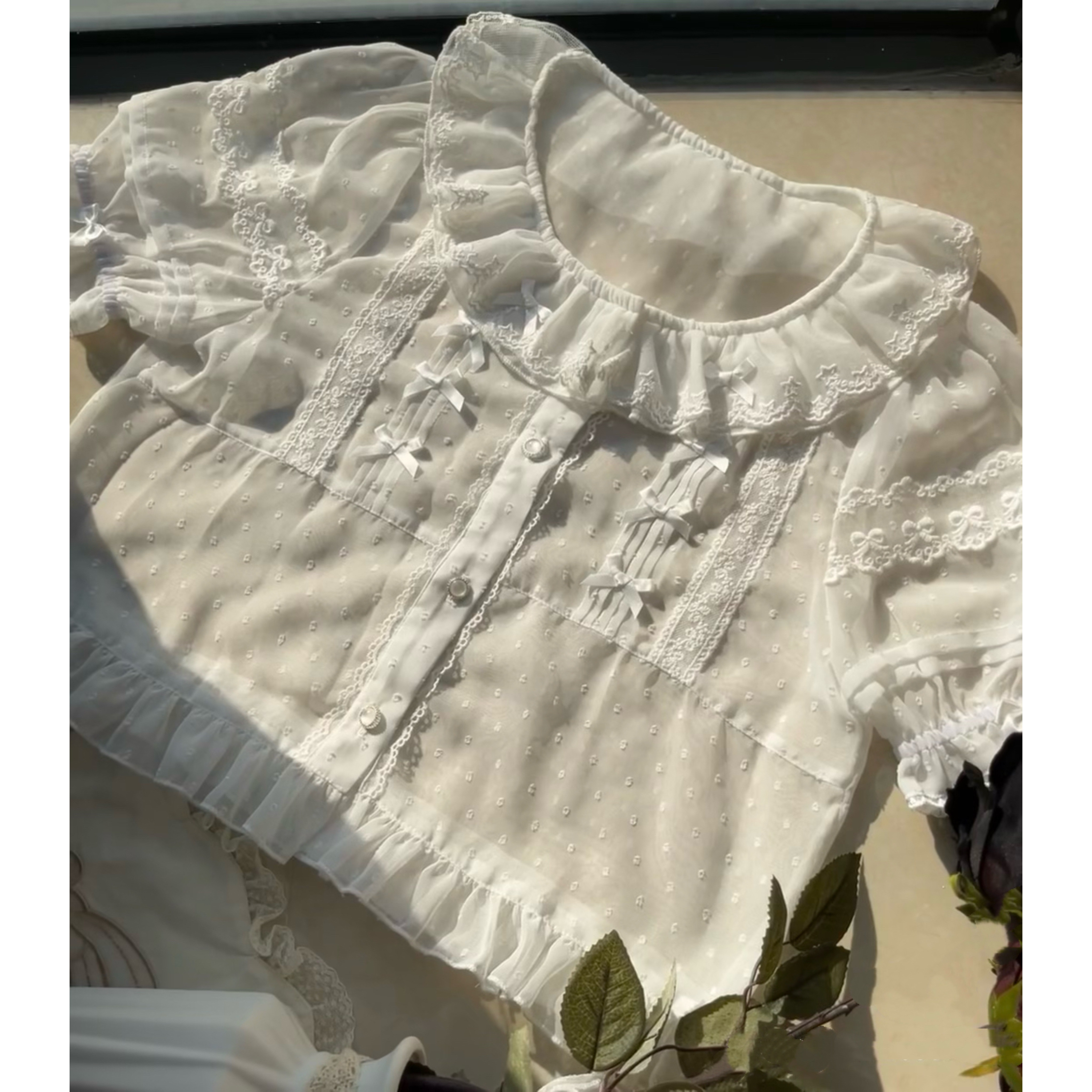 Lolita夏自作円舞曲レースシフォン丸襟中にロリータ泡袖を合わせて純色上着を合わせます Lolita夏自作円舞曲レースシフォン丸襟中にロリータ泡袖を合わせて純色上着を合わせます